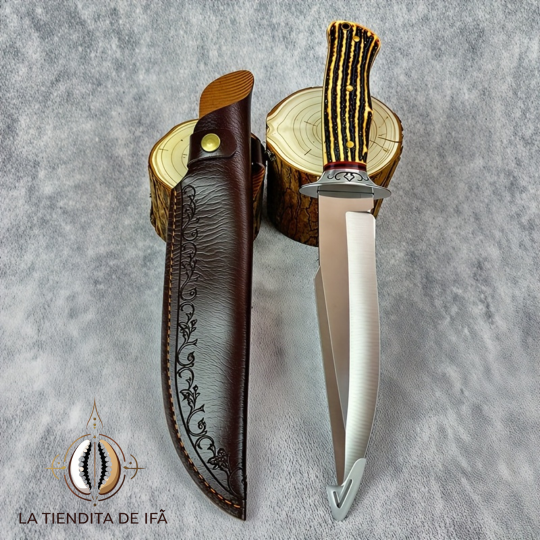 Cuchillo de Caza  con Hoja de Acero Inoxidable y Funda de Cuero
